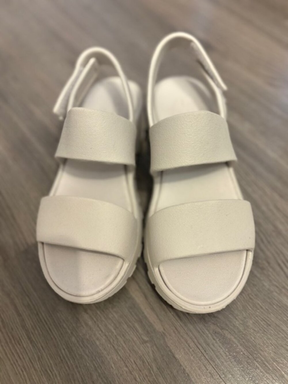 Sketchers Foamy Arch Support Sandal